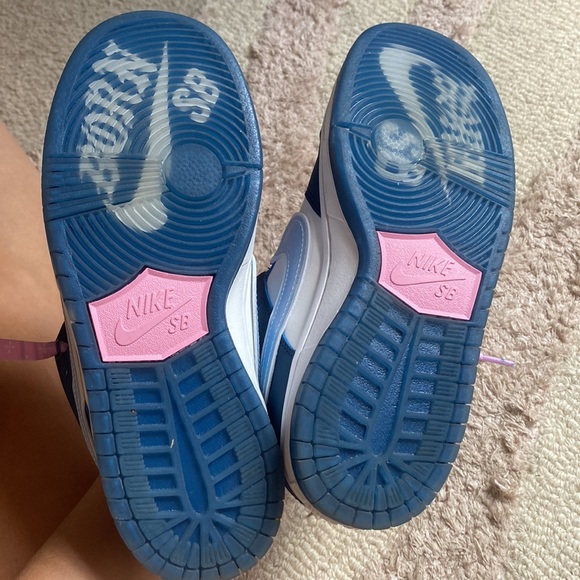 Nike shoes size 5.5 - Picture 5 of 5